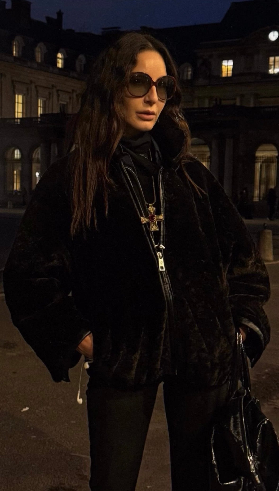 ECE SÜKAN IN WHISPER JACKET