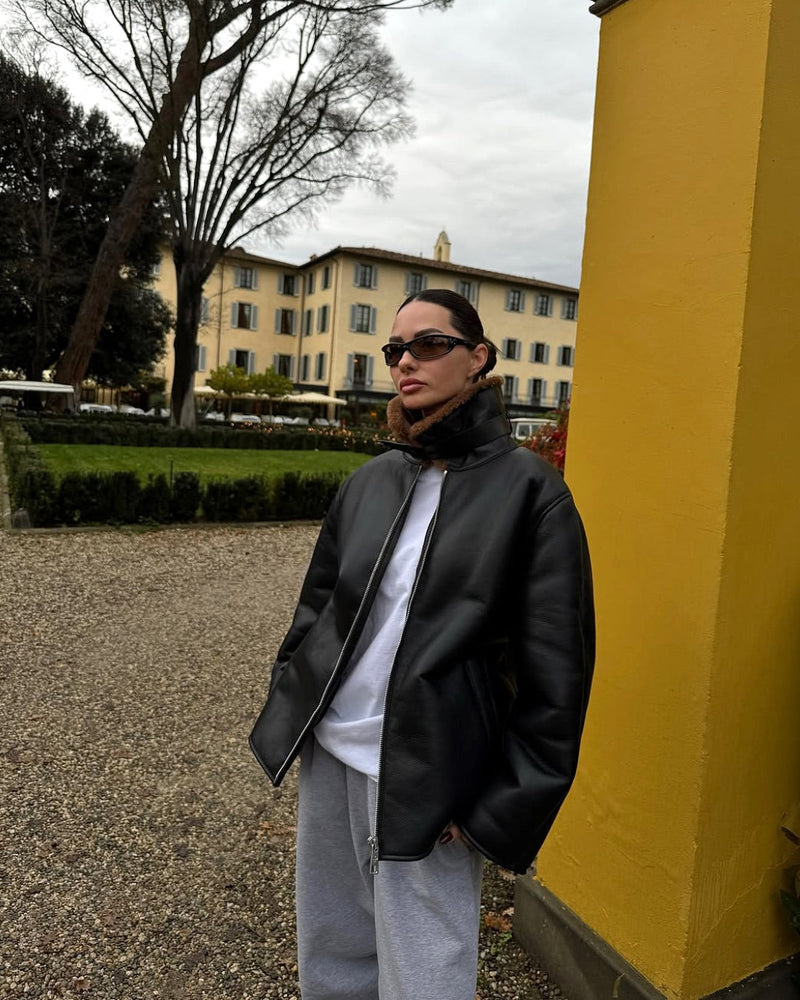 YASEMİN ERGENE IN SCUBA MİDİ JACKET