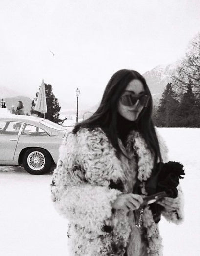 ECE SÜKAN IN DREAM COAT