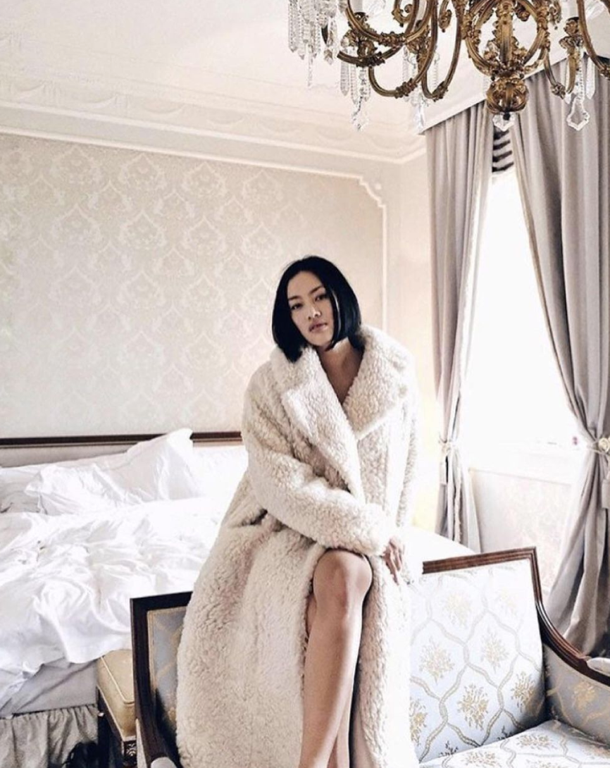 TIFFANY HSU IN LOVE COAT