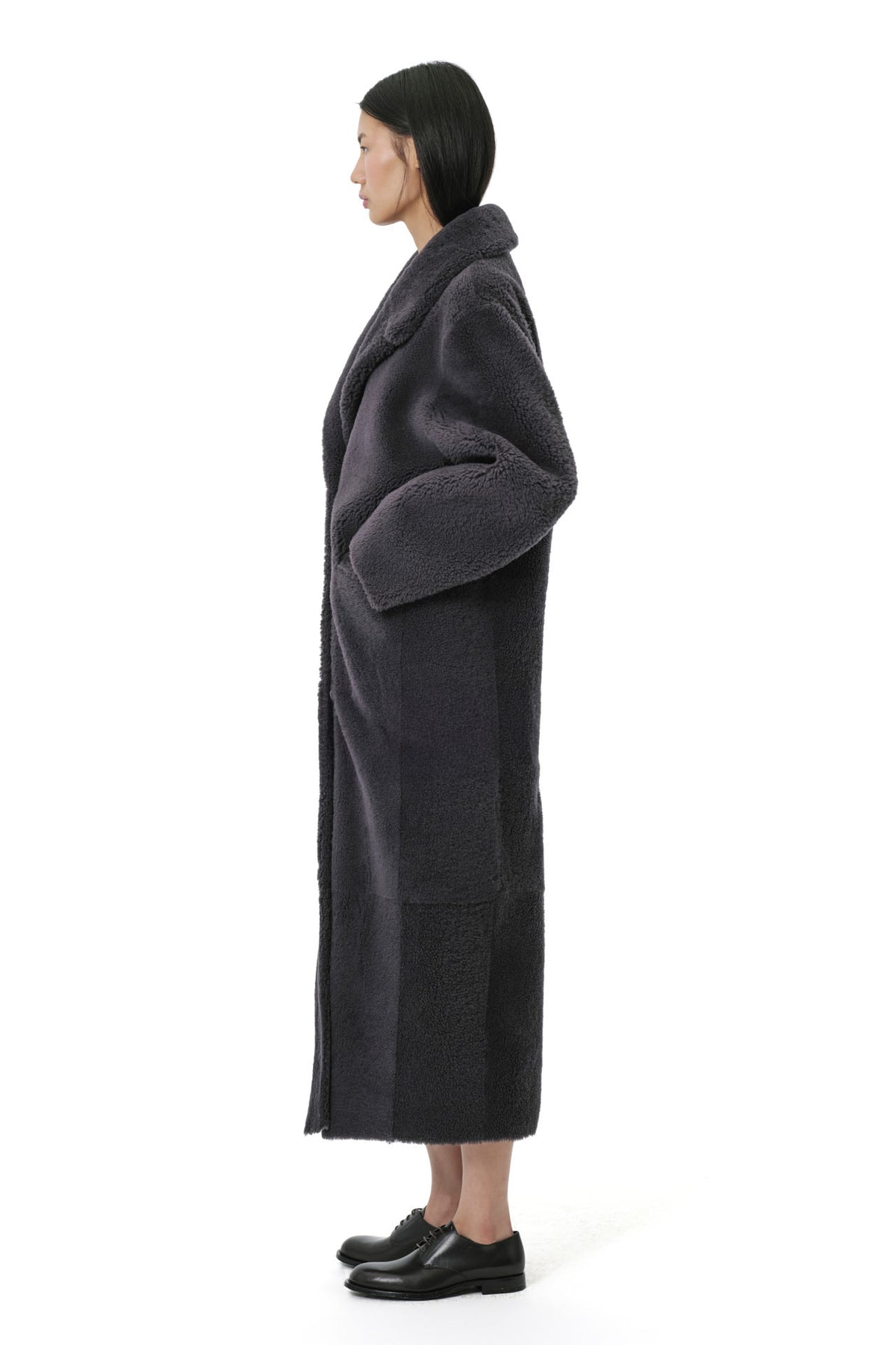 Diana V Neck '25 | Curly Merino Shearling - Dark Grey