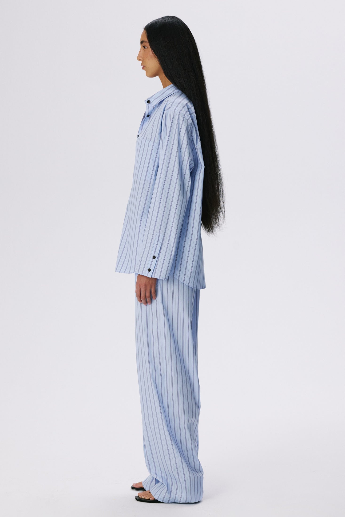 Stance Shirt | Cotton Poplin – Slate Blue / Black Stripe