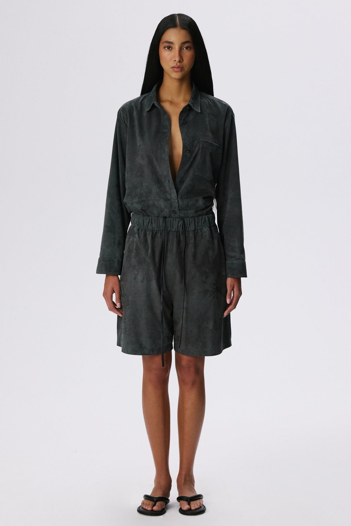 Pull-On Lounge Shorts | Metis Suede – Graphite