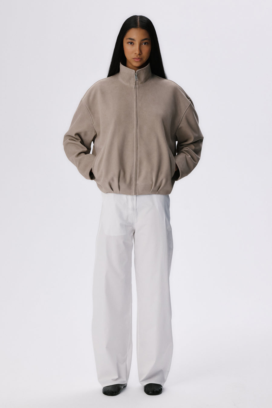 Leisure Bomber | Suede – Bamboo Beige