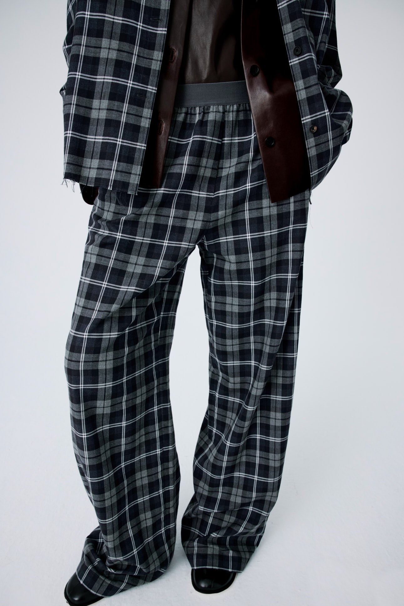 Lounge Pants In Plaid Flannel - Navy