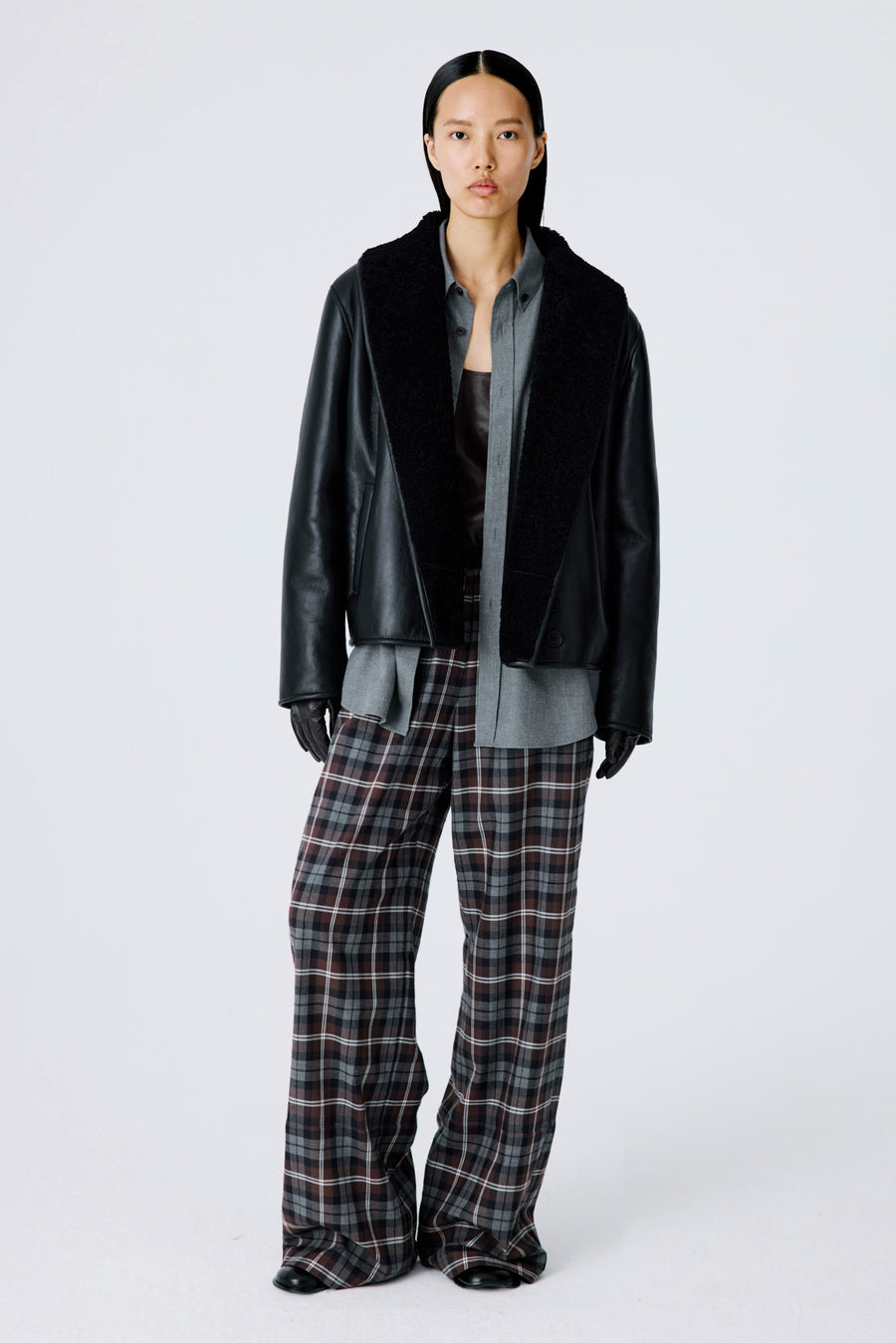 Cave Jacket | Semi-Curly Merino Shearling – Black/Black