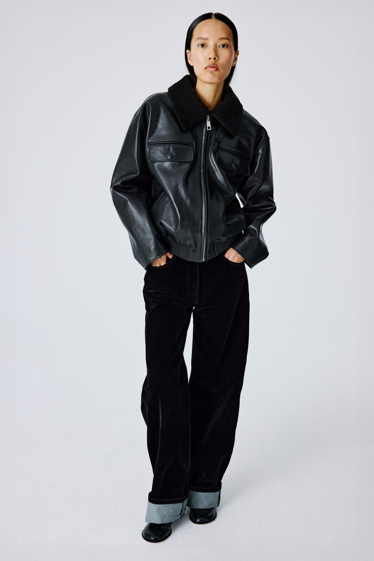Love Pocketed Bomber Jacket | Leather – Black
