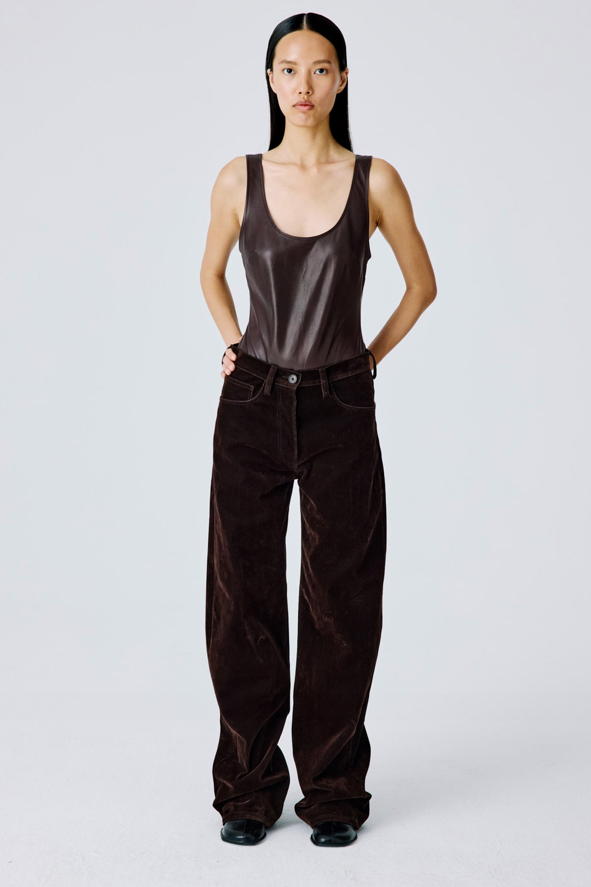 Soft Curve Barrel Pants | Ribbed Flock – Chocolate Brown