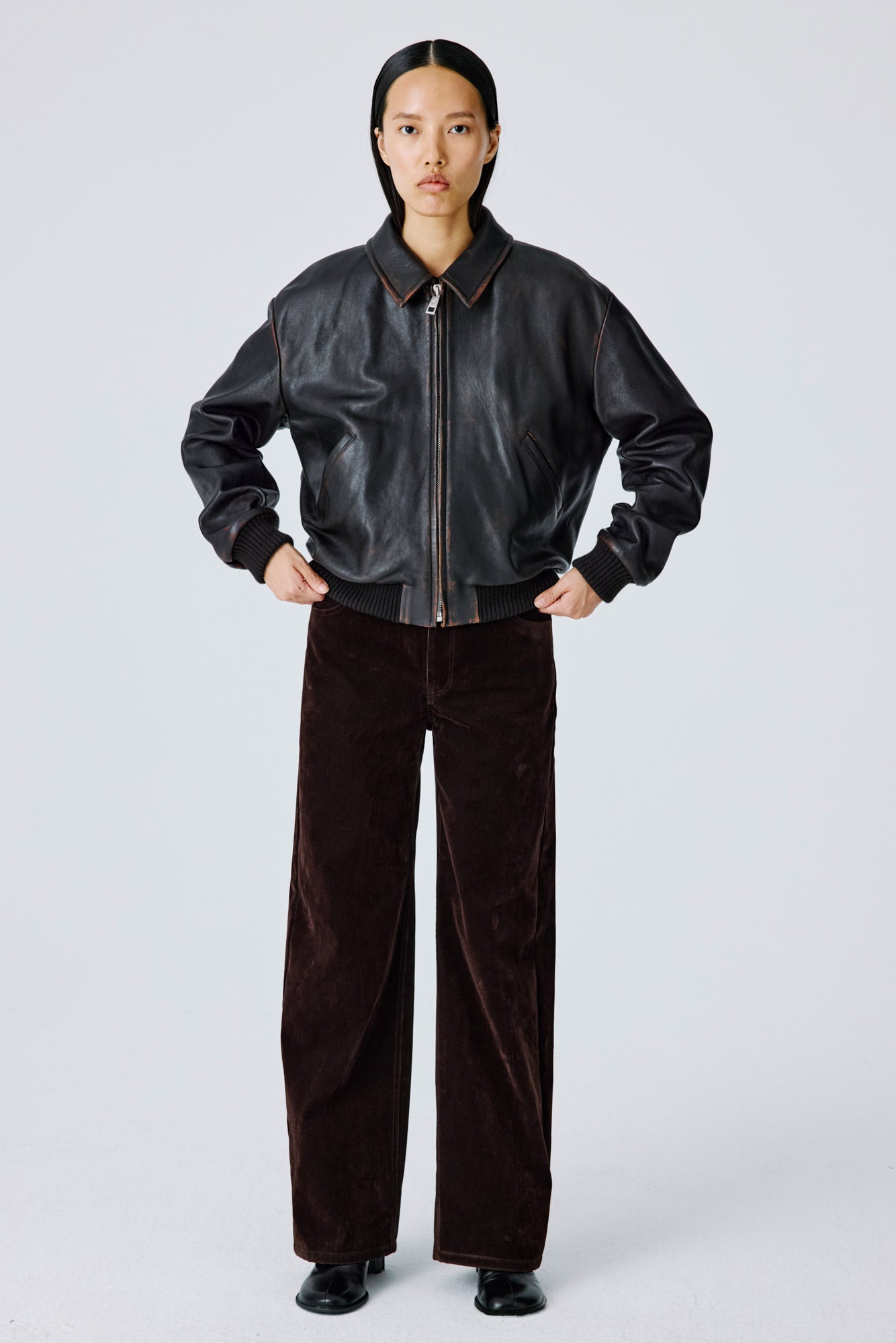 Weekday Pants - Chocolate Brown Ribbed Flock