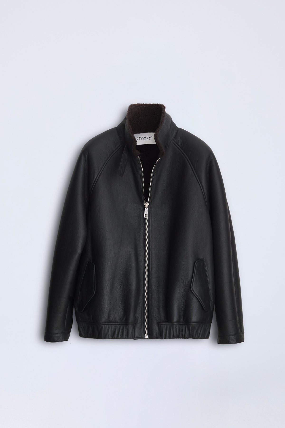 Whisper Jacket | Semi-Curly Merino Shearling – Black/Burnt Oak