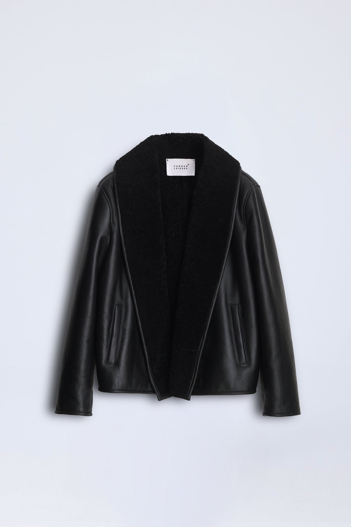 Cave Jacket | Semi-Curly Merino Shearling – Black/Black