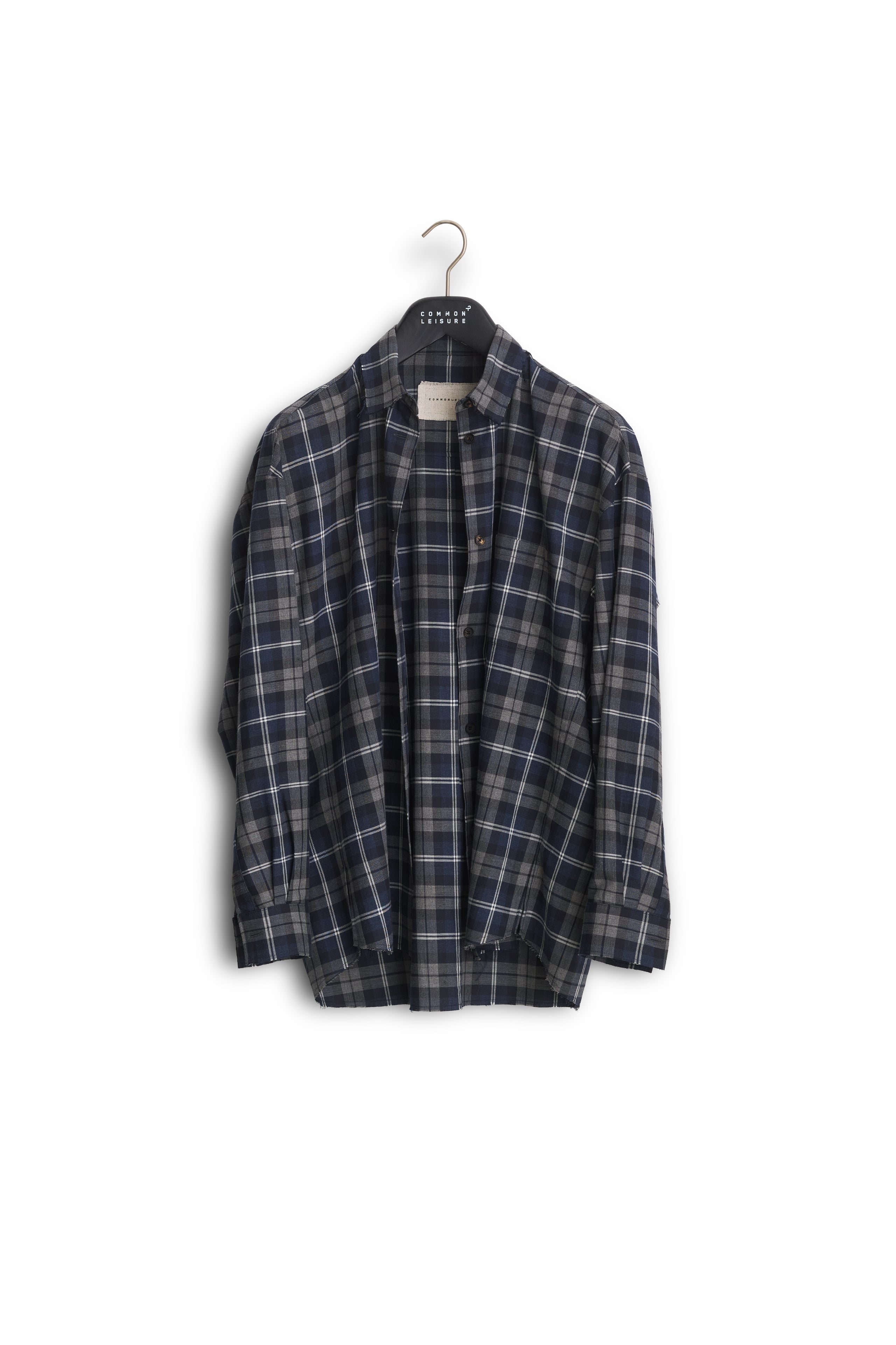 Tranquil Shirt In Plaid Flannel - Navy