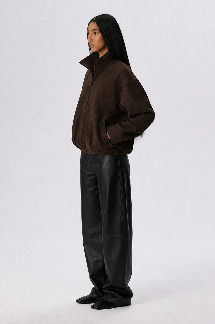 Leisure Bomber | Suede – Chocolate