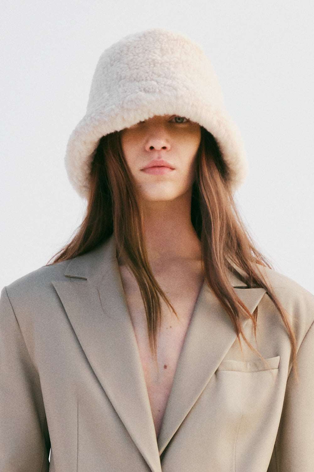 BUCKET HAT - IVORY