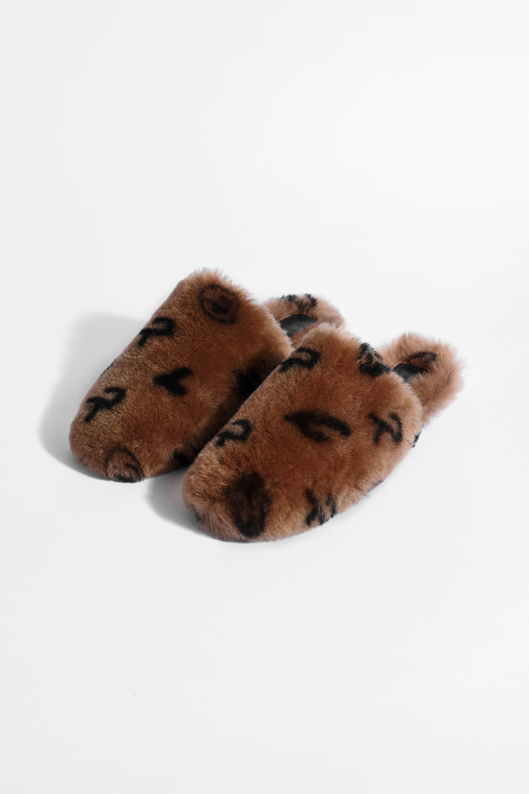 "Home Everywhere" Shearling Slippers - Chocolate Brown - Common Leisure 