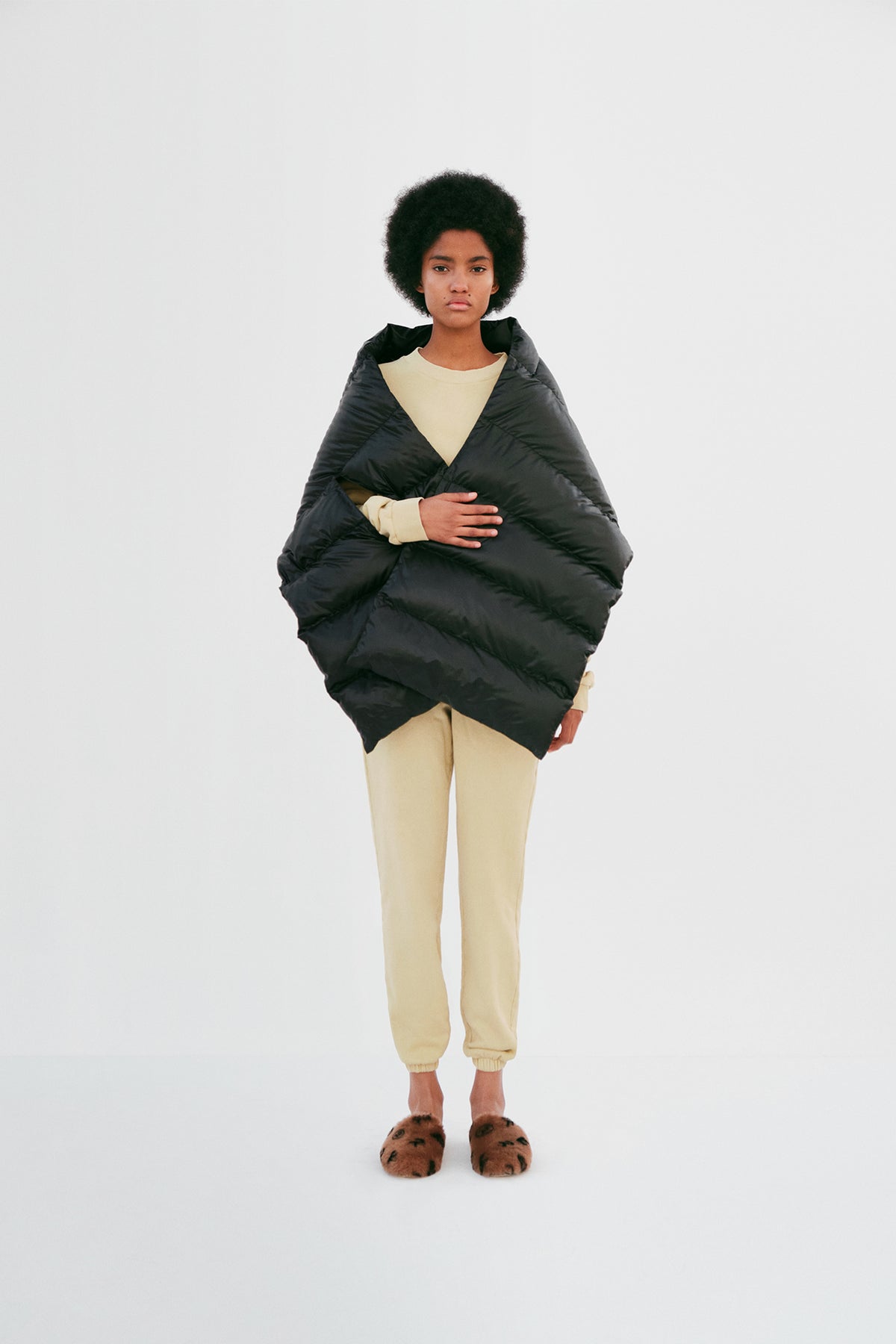 Puffer Blanket - Black - Common Leisure